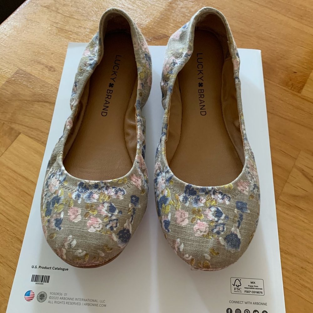 Lucky women’s flats